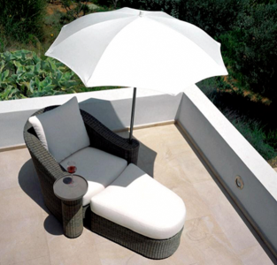 Clare Lounger