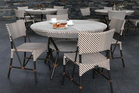 Club Dining Set