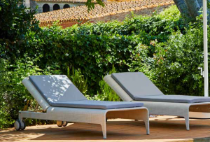 Costa Brava Lounger