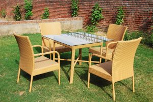 Durham Dining Set