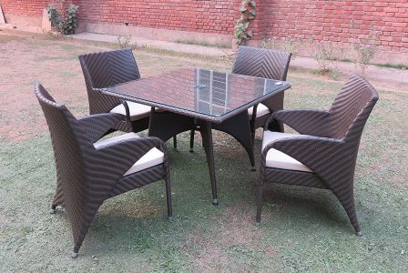 Manchester Dining Set