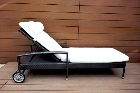 Meath Lounger