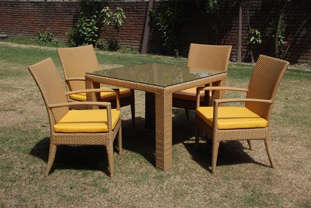 Mercer Dining Set