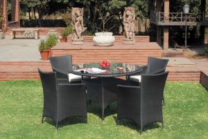 Tyrone Dining Set