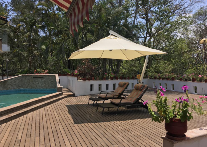 Cantilever Umbrella